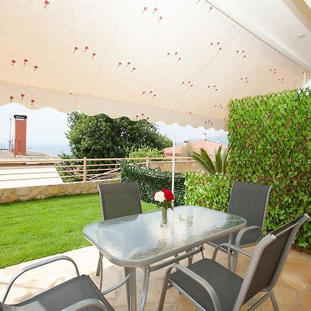 Petra Thea Apartment Kalamata Exterior photo