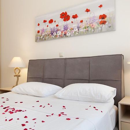 Petra Thea Apartment Kalamata Exterior photo