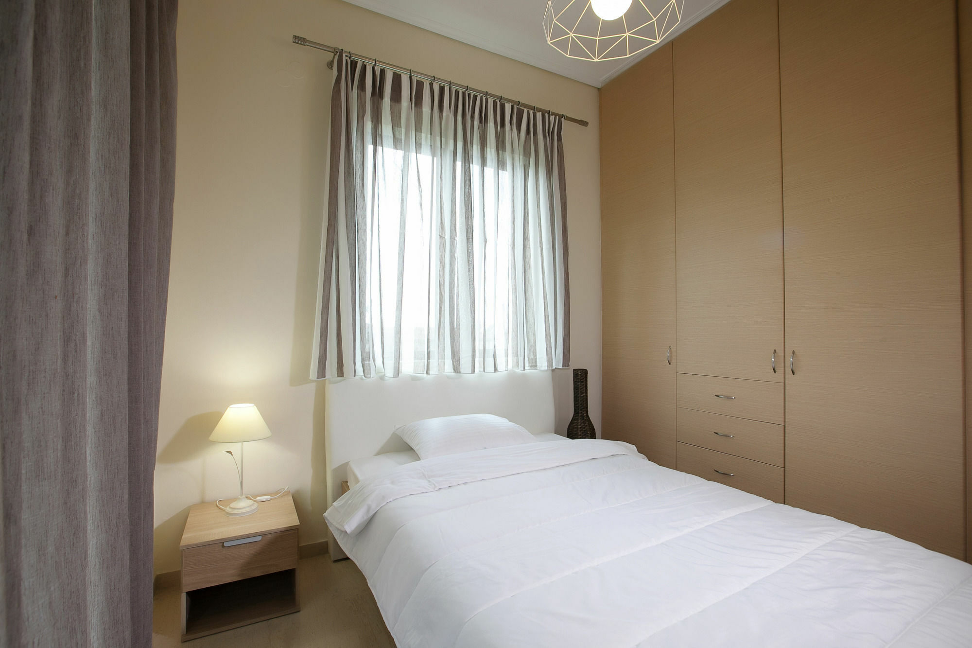 Petra Thea Apartment Kalamata Exterior photo
